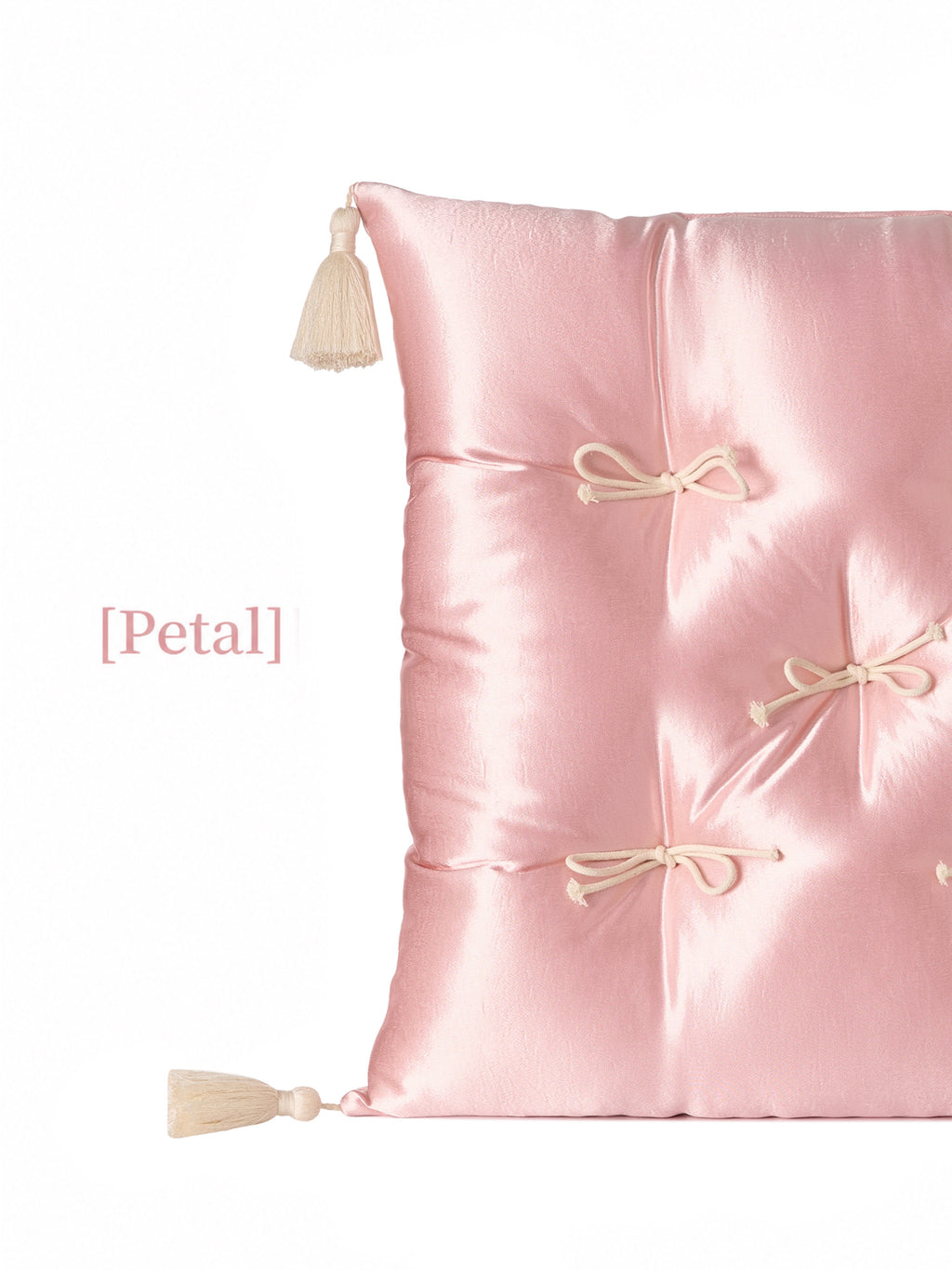 French Vintage Tufted Silk Blend Cushion - Mira